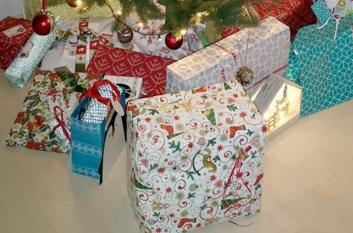 Weihnachten: Geschenke unterm Weihnachtsbaum 2