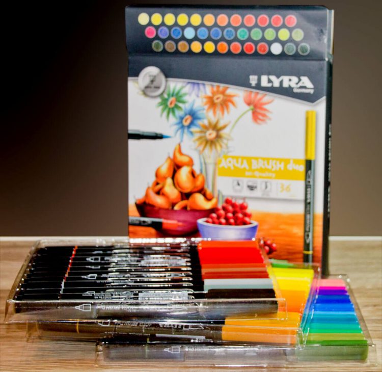 Aqua Brush duo im Pappkarton