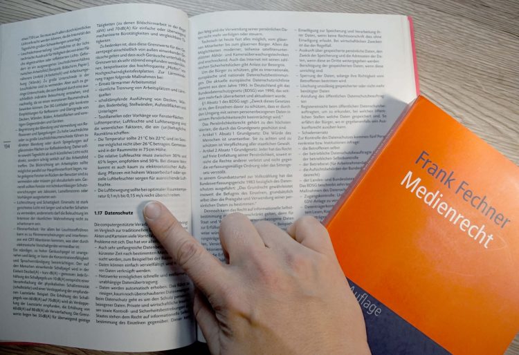 Doofes Urheberrecht… man macht doch Werbung?!