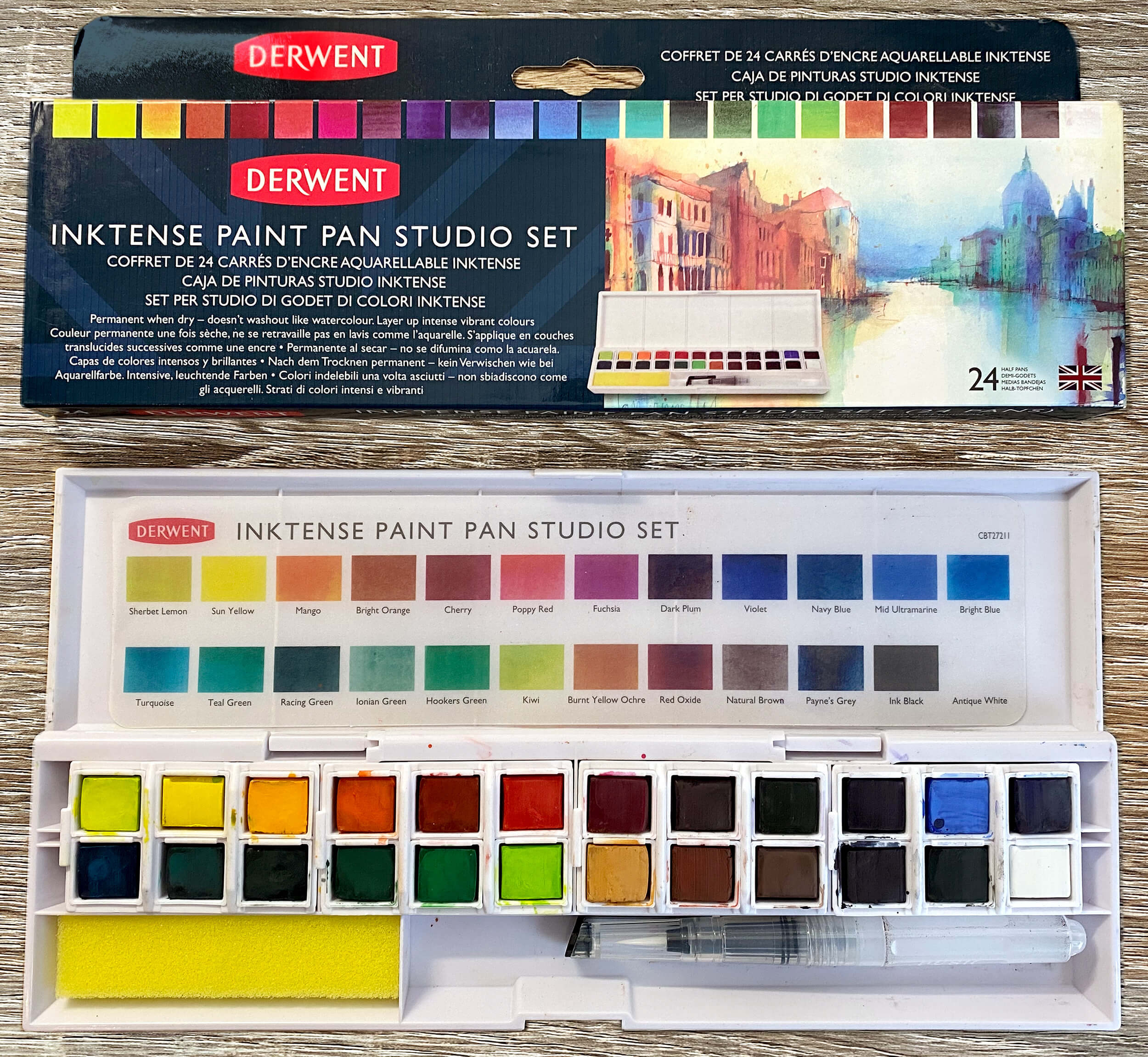DERWENT Inktense Paint Pan Studio Set
